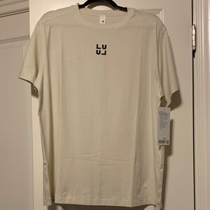 lululemon athletica Cream Short Sleeve Tee